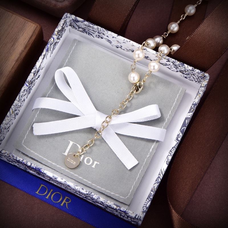 chr1st1an D10r necklaces